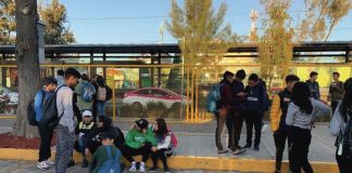 Encapuchadas cierran de nuevo la Prepa 3 de la UNAM